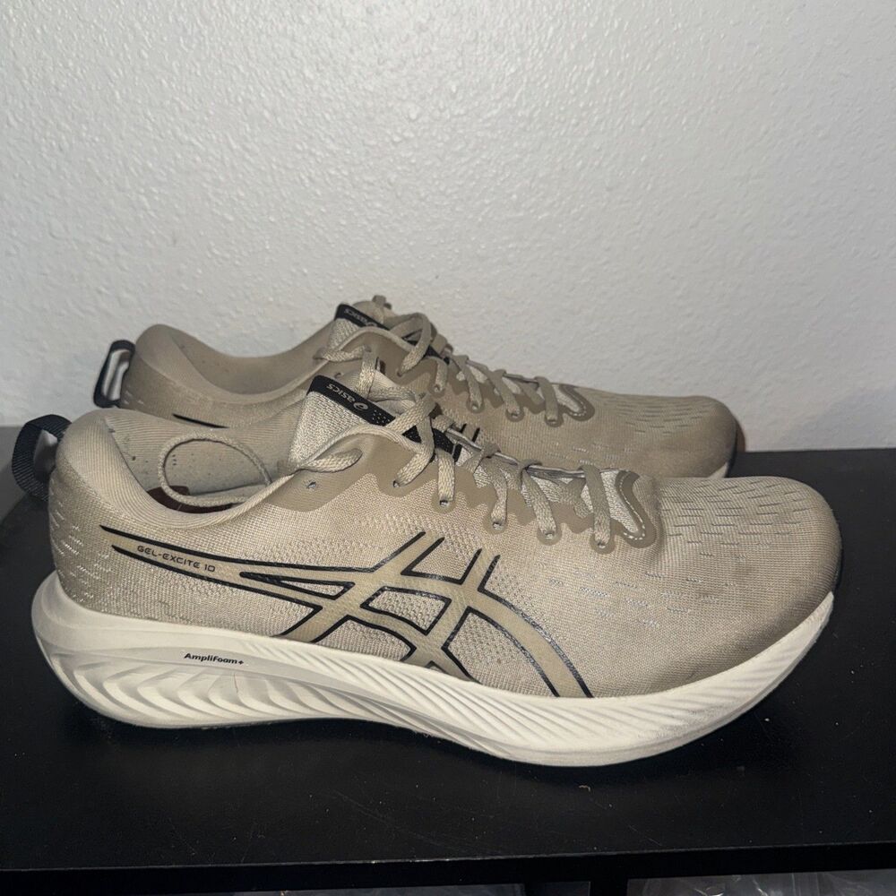 Asics Gel-Excite 10 Mens 13 Running Shoes Beige  1011B599